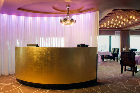 Hotel Okura te Amsterdam, restaurant, bar en conferentiezaal, gerealiseerd 2007